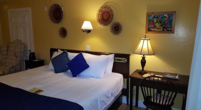 The Caribbean Court Boutique Hotel Vero Beach Dış mekan fotoğraf
