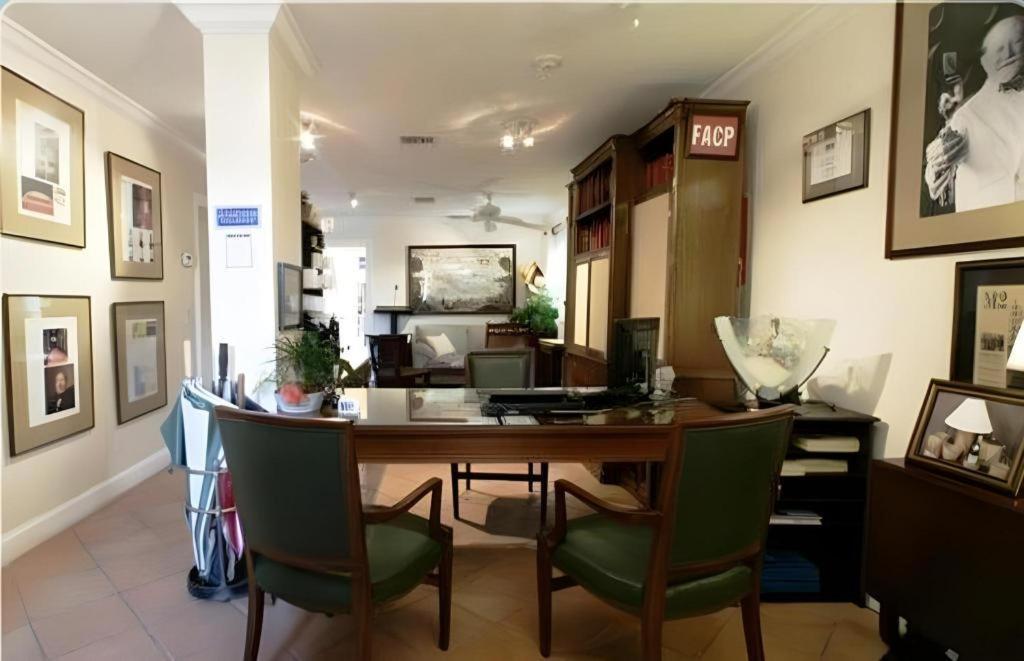 The Caribbean Court Boutique Hotel Vero Beach Dış mekan fotoğraf